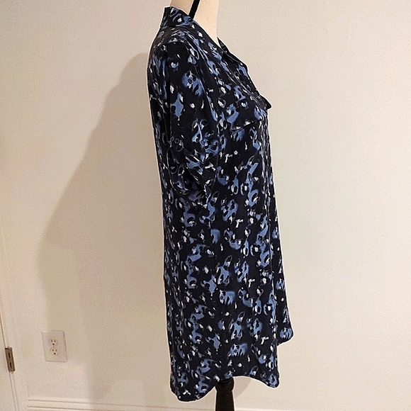 Equipment Signature Shirt Dress 100% Silk Cheetah Animal Print Blue and Black M - Picture 7 of 10